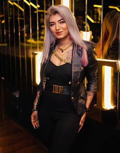DJ Jenny Gomez