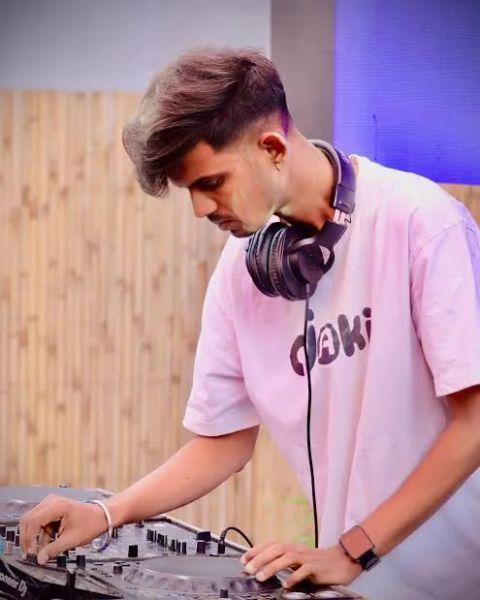 Dj Aki