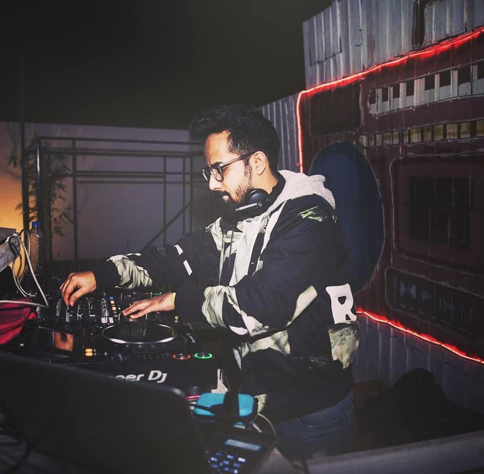 bidzee-music-dj-djindia-djindia-housemusic-house-tomstaar-kryder-sunneryjames-arminva-2