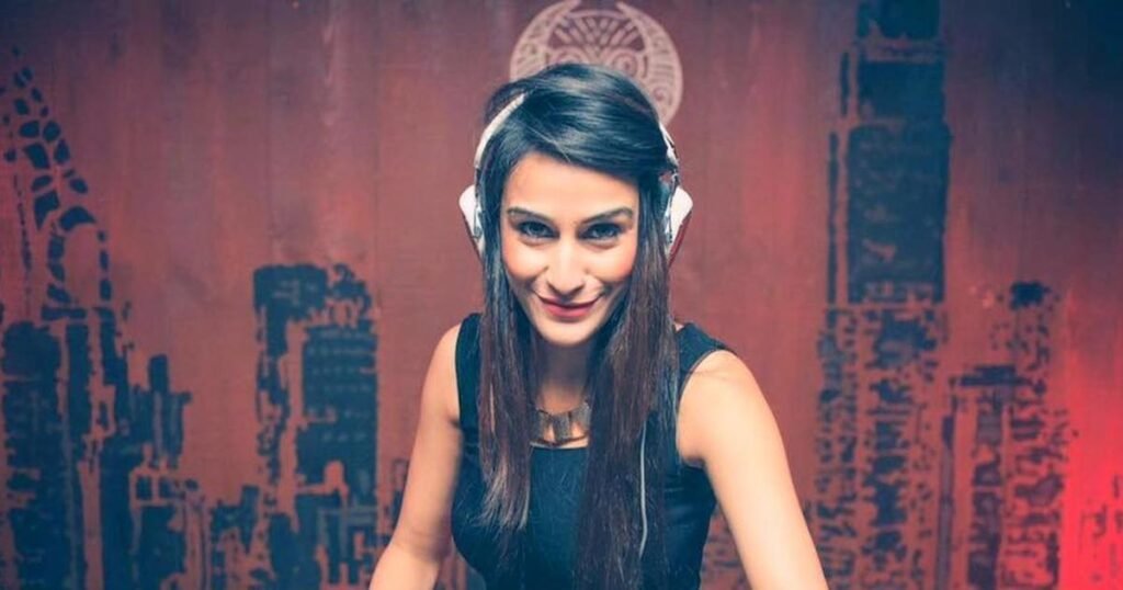 dj-peri-2-cropped1-1524052124-1